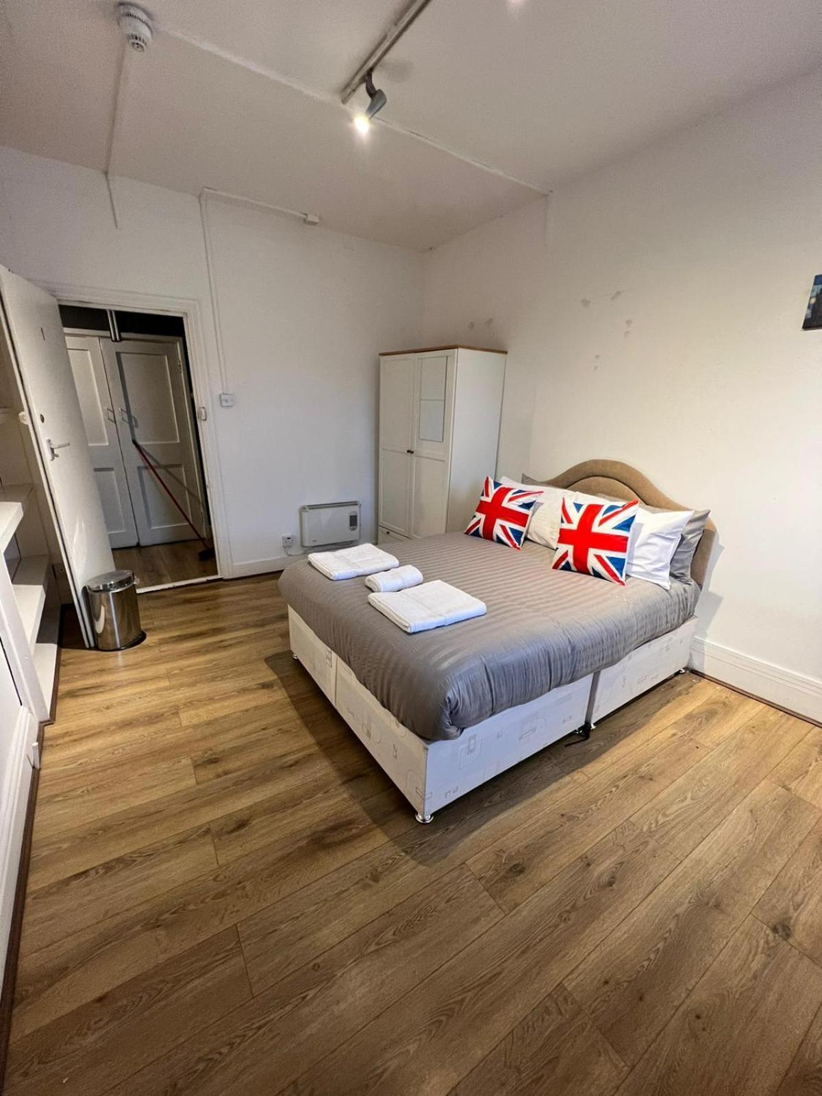 Islington Budget Guesthouse London Exterior photo